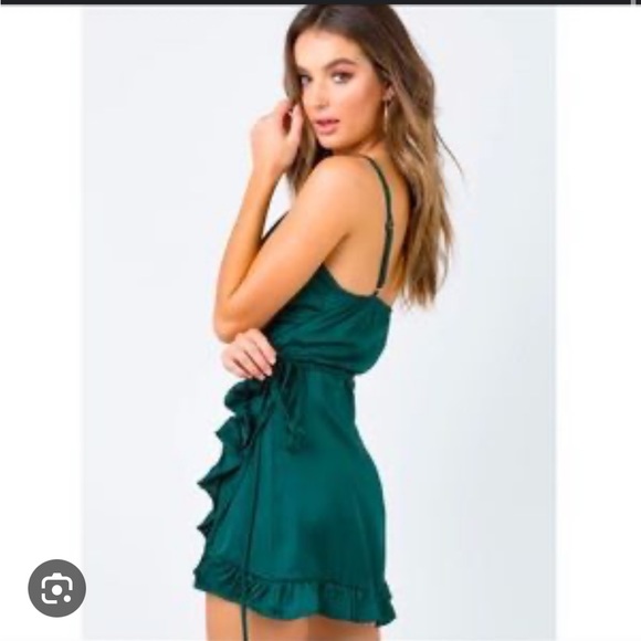 Princess Polly wrap dress - Picture 3 of 3